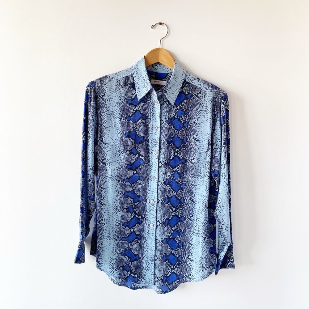 Equipment Femme Blue Silk Python Snake Print Button Down Blouse Slim Signature